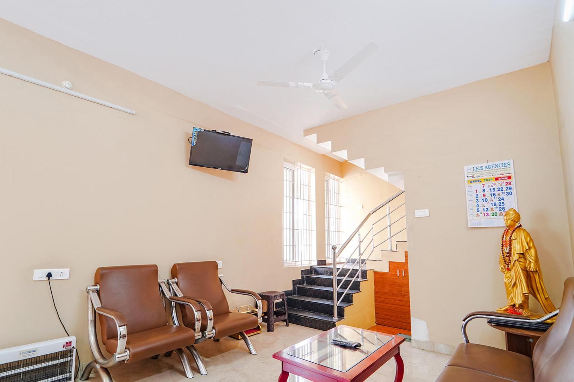 Fabexpress Uv Residency - 700M From Coimbatore International Airport Irugur Eksteriør bilde
