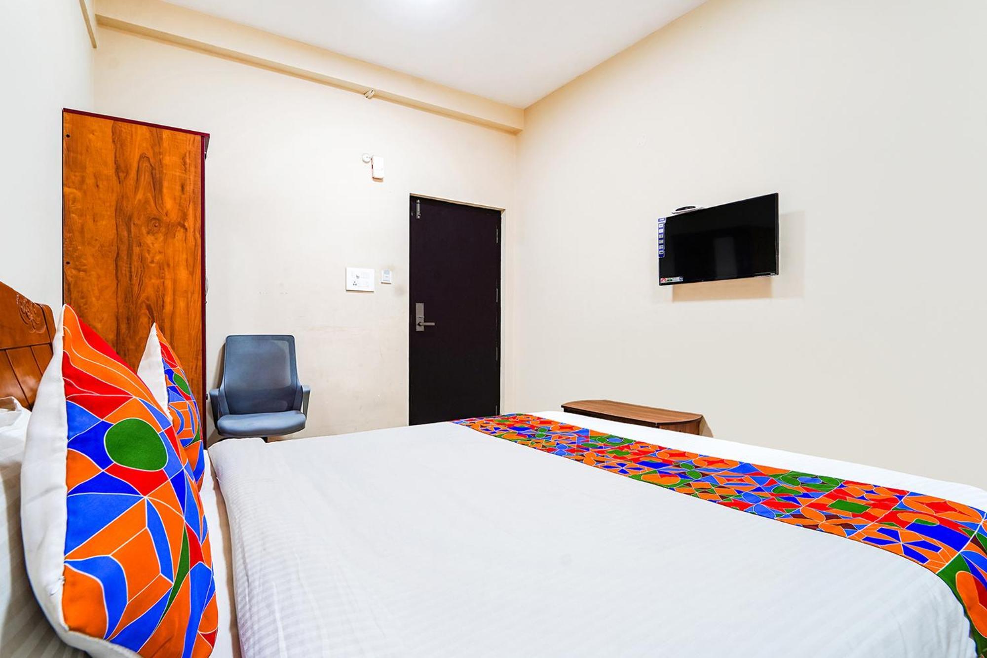 Fabexpress Uv Residency - 700M From Coimbatore International Airport Irugur Eksteriør bilde