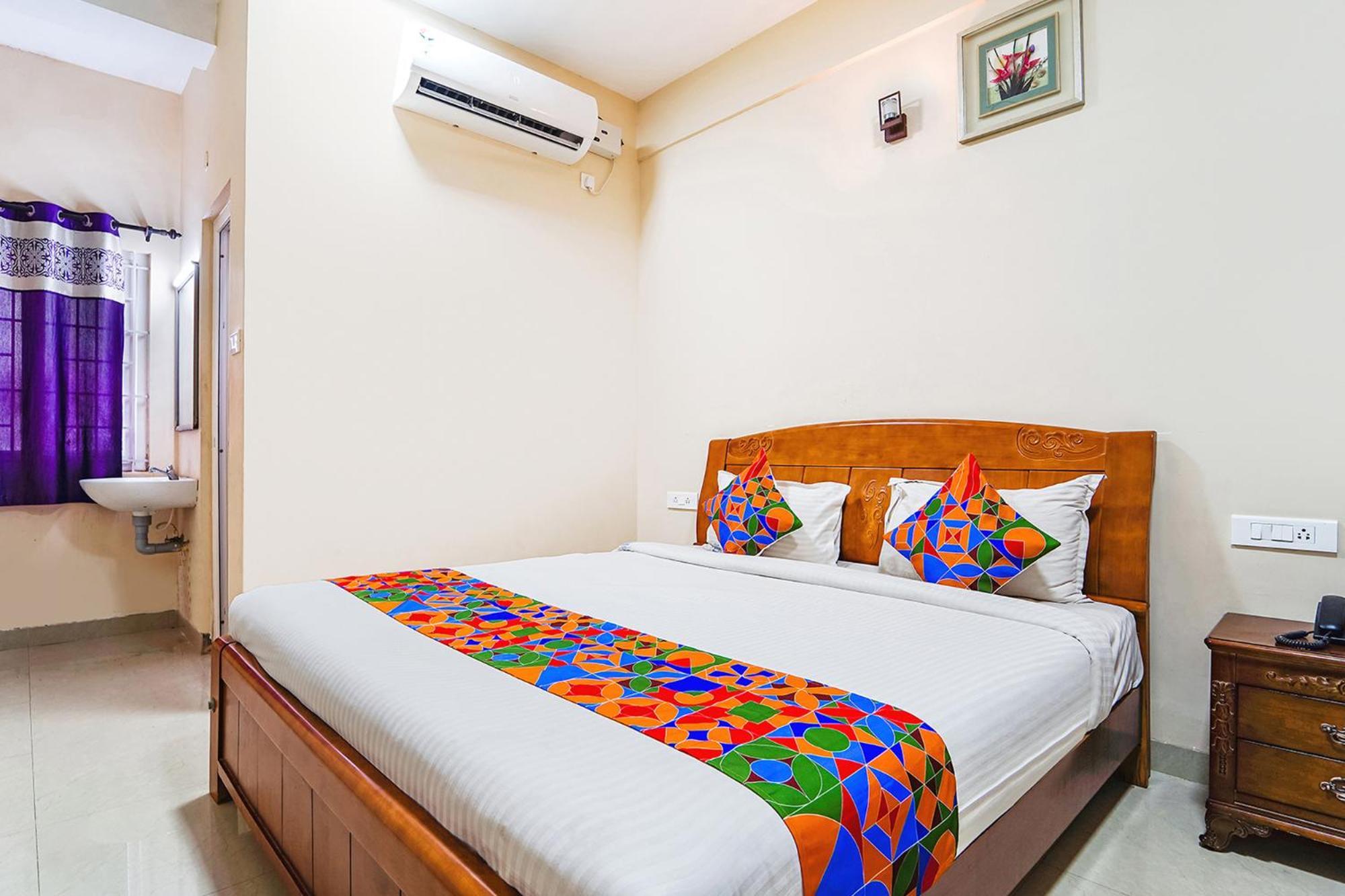 Fabexpress Uv Residency - 700M From Coimbatore International Airport Irugur Eksteriør bilde