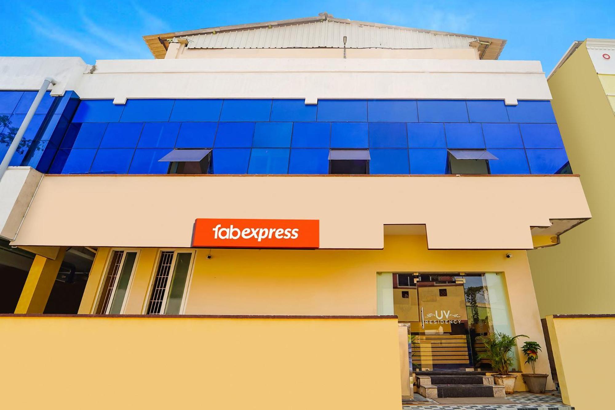 Fabexpress Uv Residency - 700M From Coimbatore International Airport Irugur Eksteriør bilde